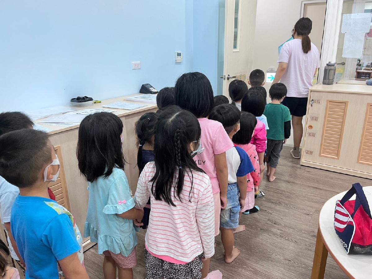 line_album_校外教學遊覽車宣導演練_231004_6