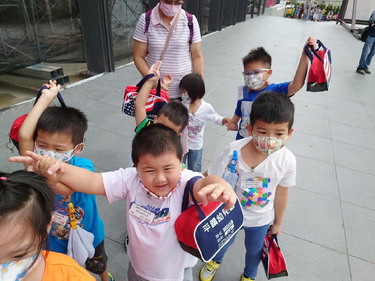 line_album_平安～戶外教學_231005_13