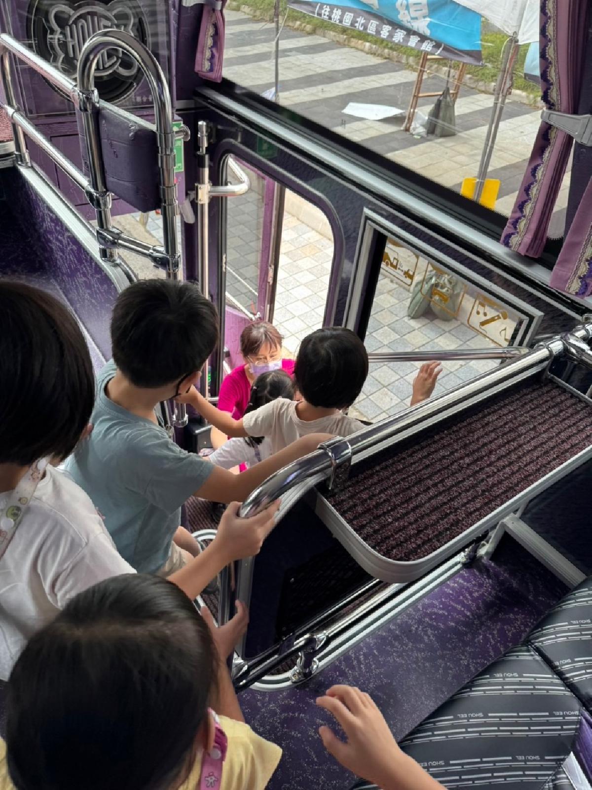 line_album_平安～交通車演練_231005_9