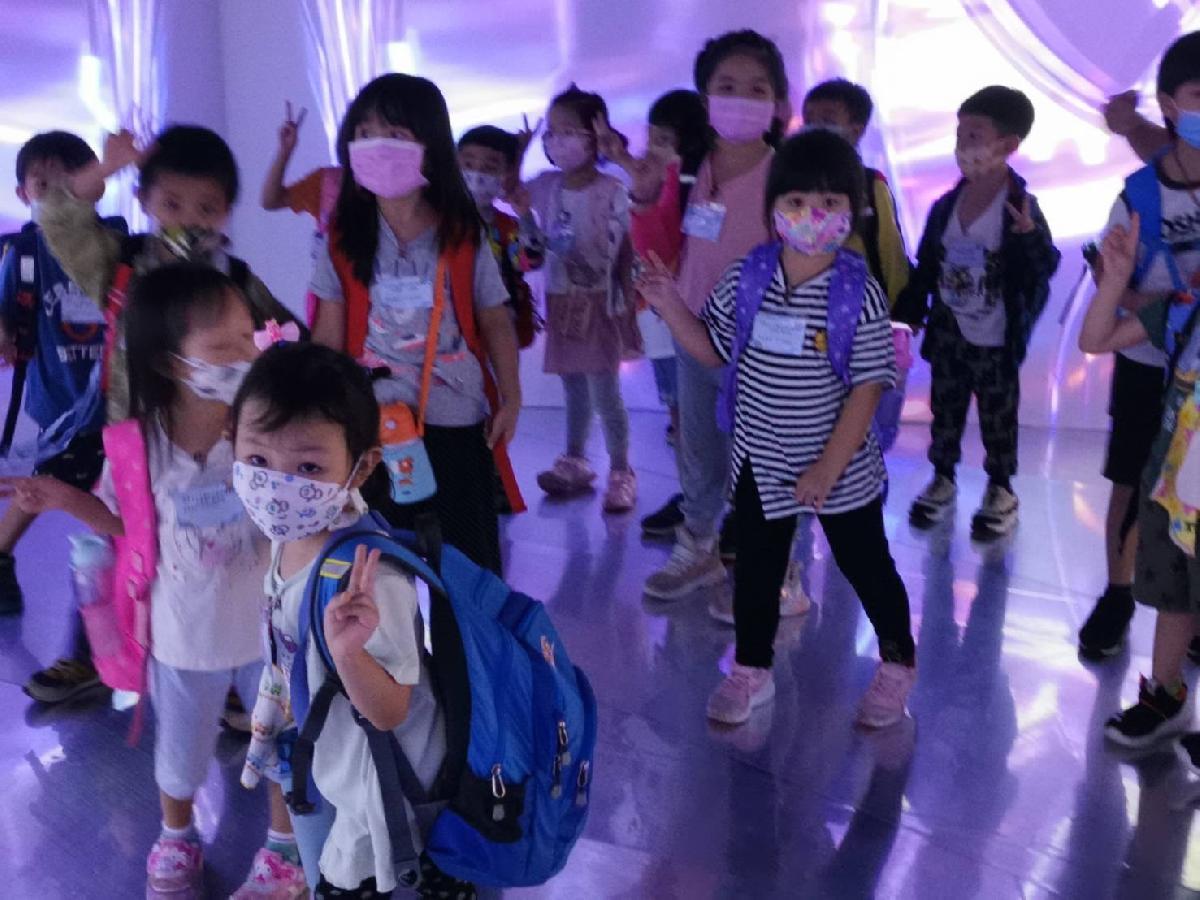 line_album_1004戶外教學_231011_5