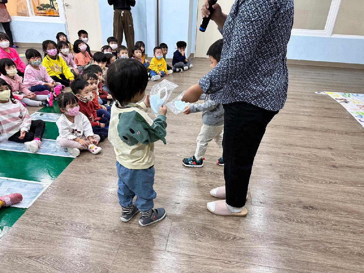 line_album_1213傳染病宣導_231213_74