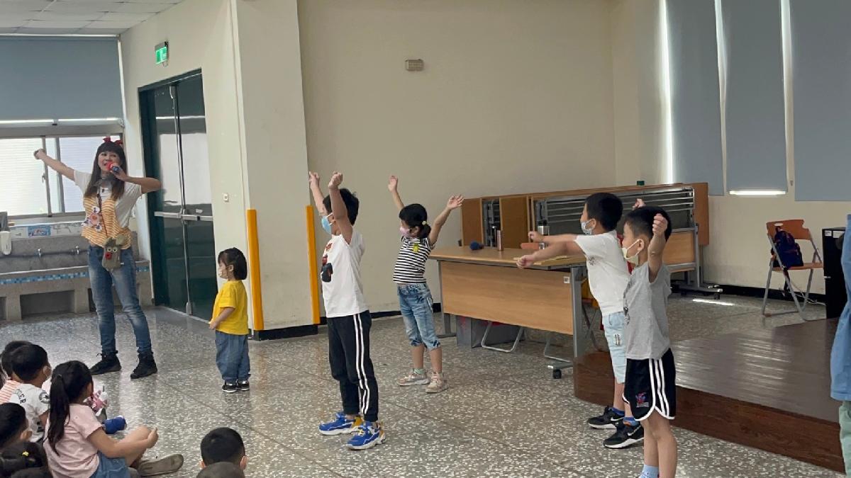 line_album_0510新書發表會-超人媽媽米亞_240510_37