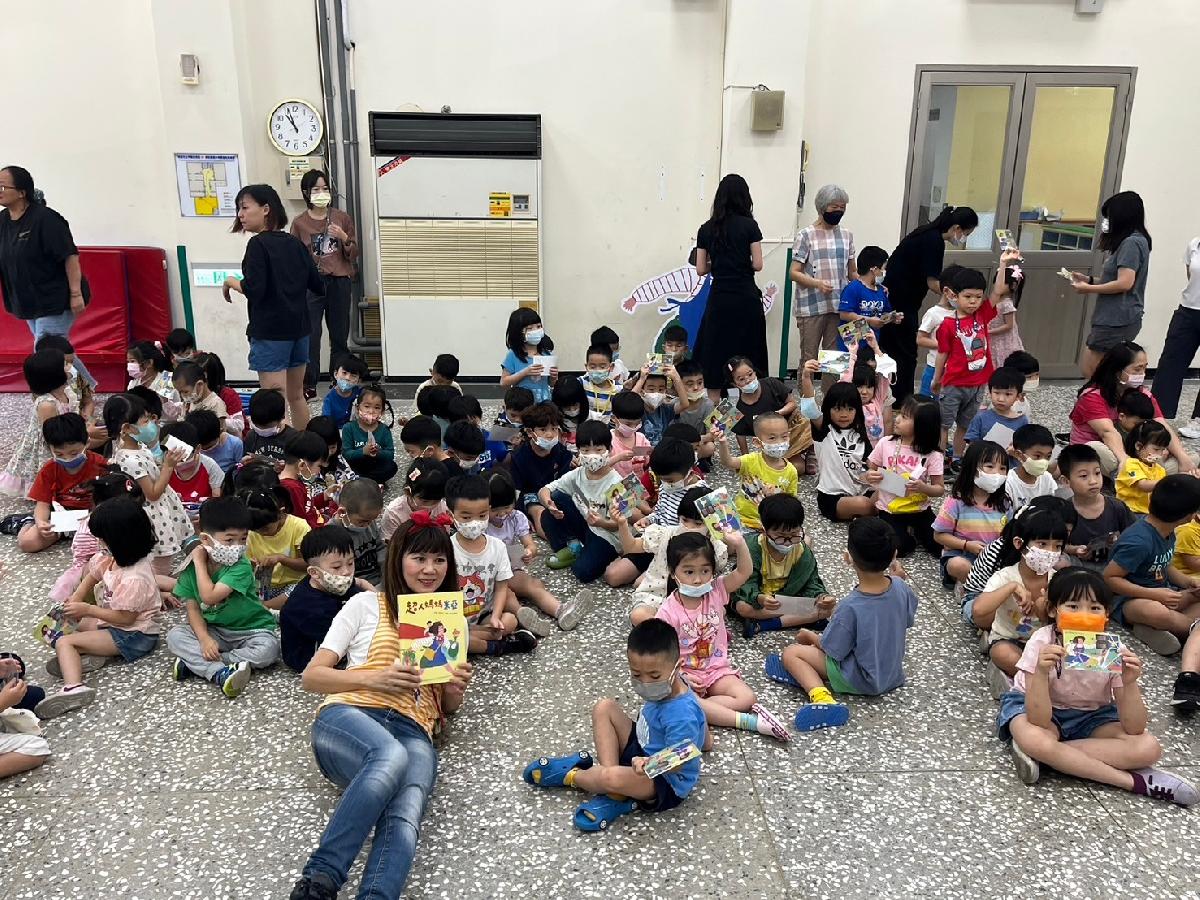 line_album_0510新書發表會-超人媽媽米亞_240510_84