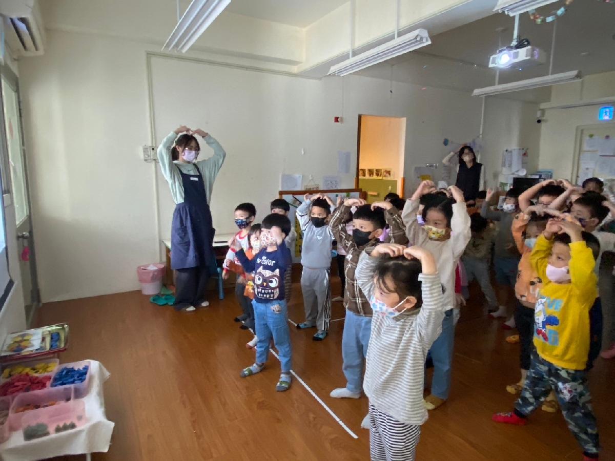 line_album_1108生命教育_241108_26