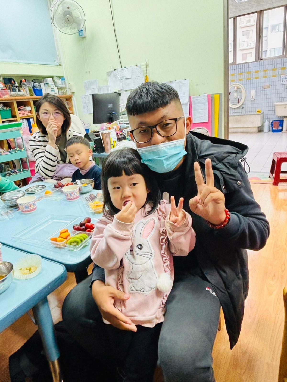 aa7b5839-7f37-4f3a-b0cb-7dd122b2f5b6