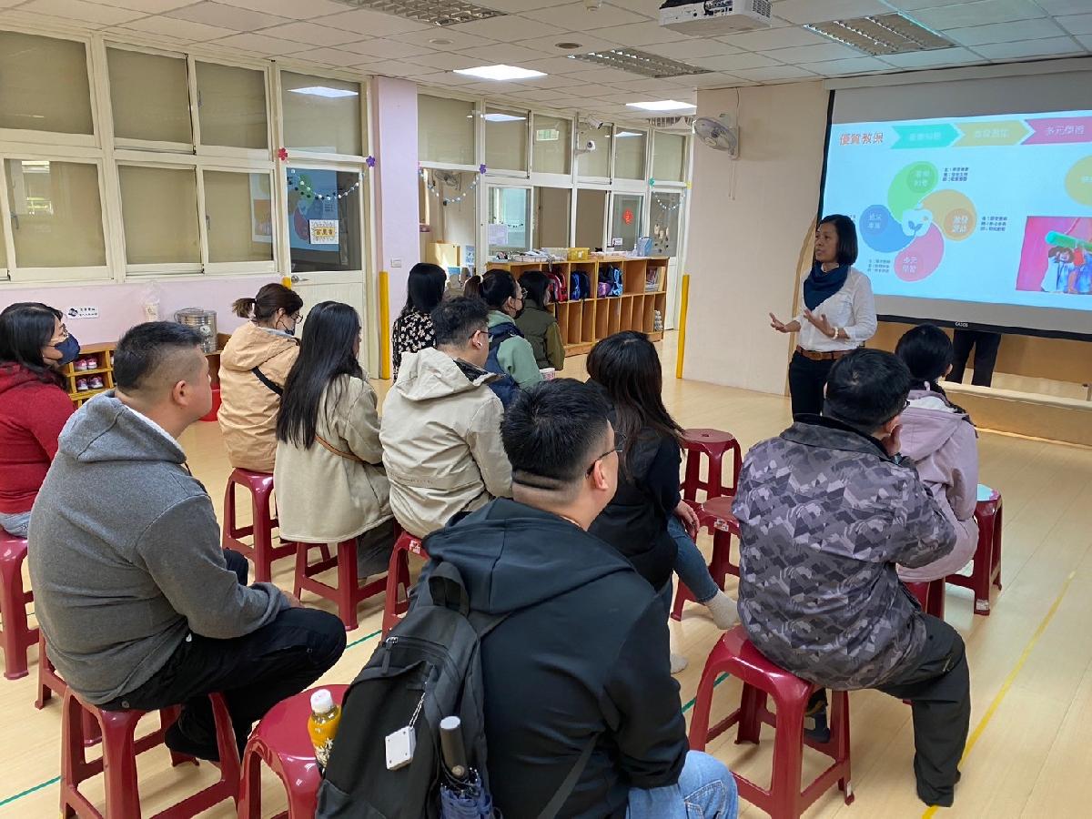 line_album_1128親師座談_241129_133