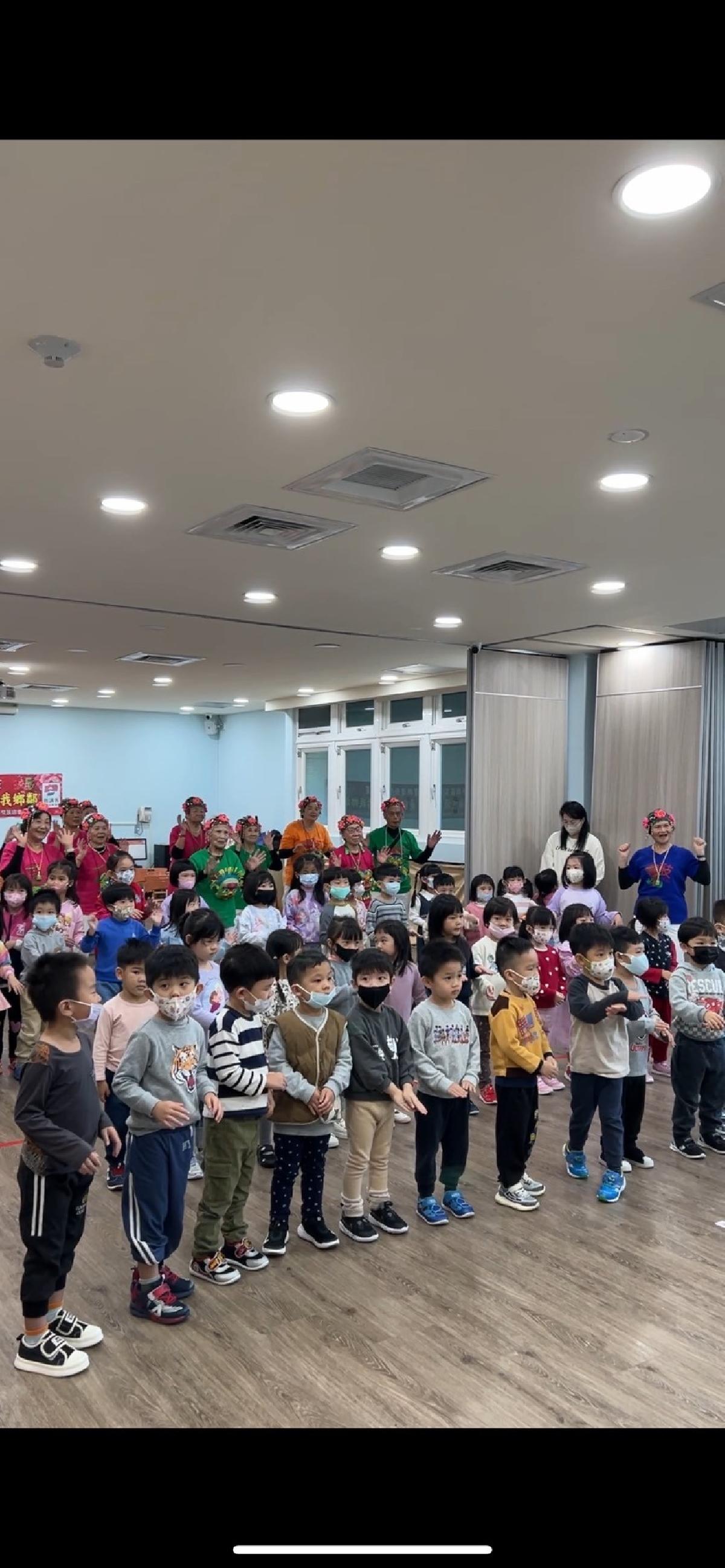 line_album_2024122義民方口獅庄頭展演_241203_23