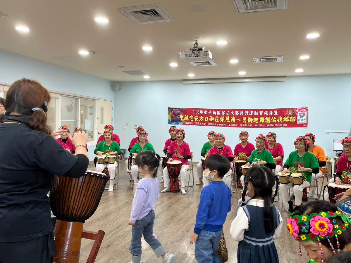 line_album_2024122義民方口獅庄頭展演_241203_15