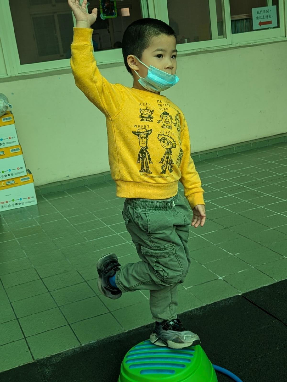 line_album_20241209 運動.團討.學習區_241209_104