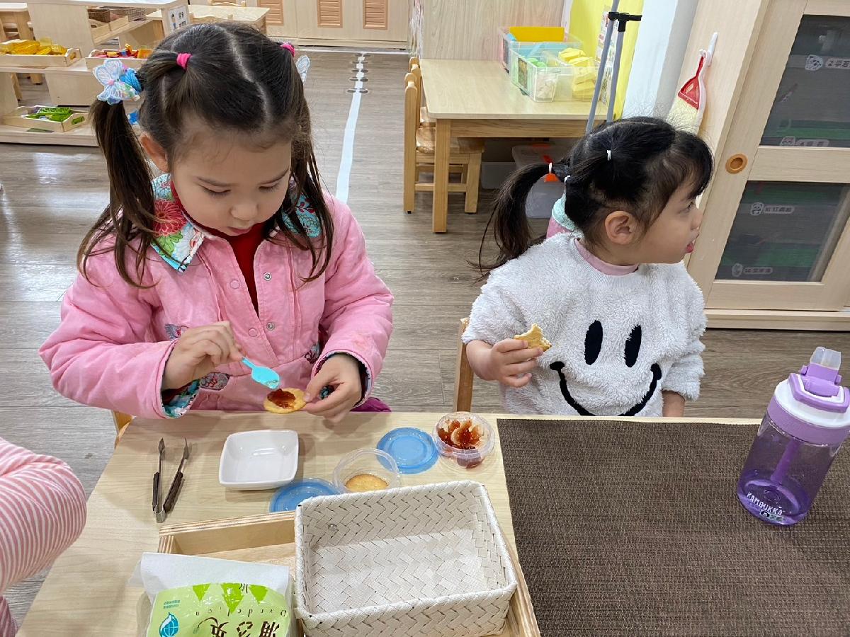 學習區-練習抹水果果醬